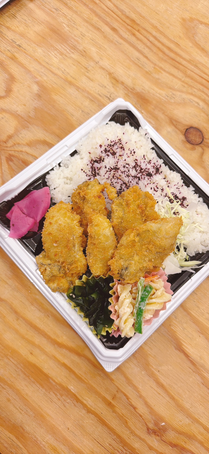 浜名湖カキフライ弁当 ※12月〜3月上旬までの期間限定になります。