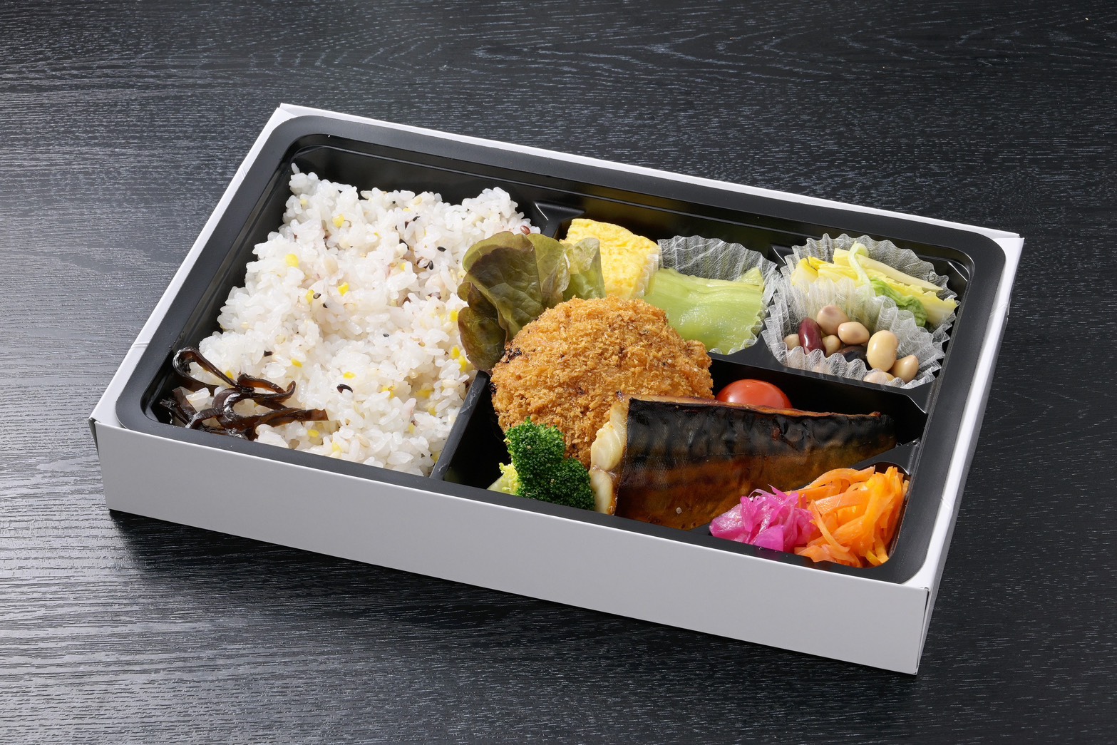 お魚16穀米弁当